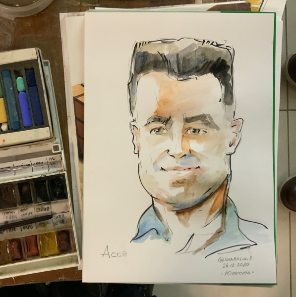 Обрисовка контуров рисунка маркером придает четкость, Михаил Шабалин, шаржист Минск, шаржист на мероприятие